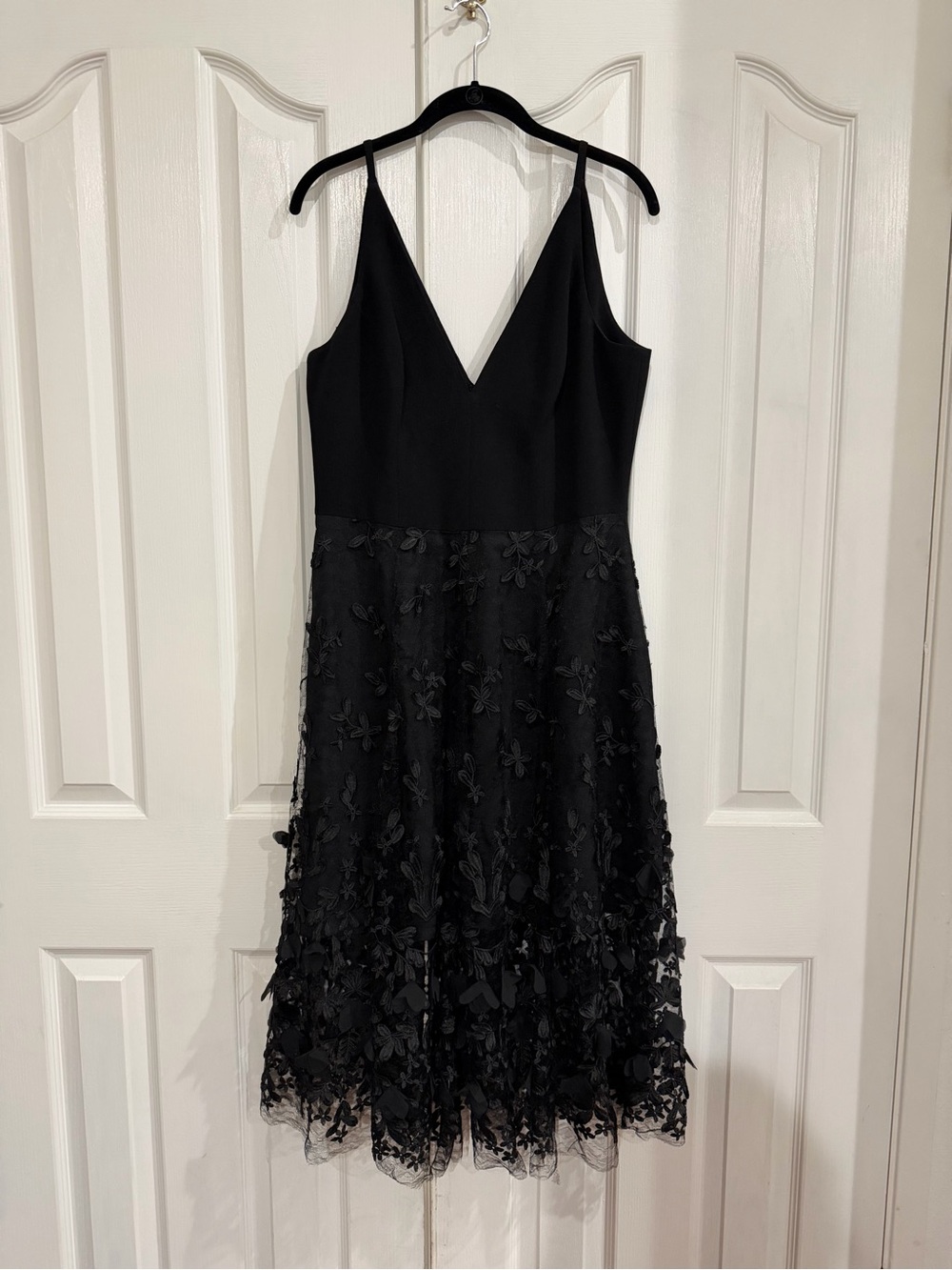 Dress the Population Black V-Neck Floral Appliqué Midi Dress